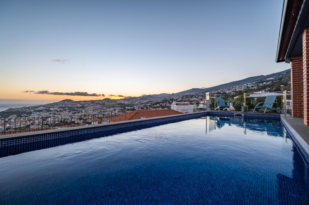 Willa Casa Da Pinheira II - By Wehost Funchal  Zewnętrze zdjęcie